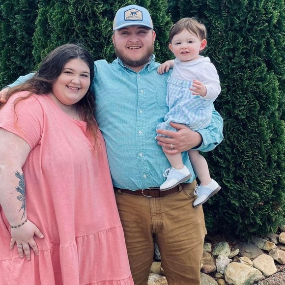 Meet your Posher, Katelyn - Picture 1 of 1